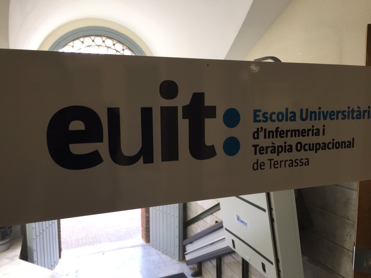 CrisMarMar's tweet photo. A l EUIT #ECTEC estudi consum de tabac en estudiants #infermeria @COIBarcelona! Ja acabem👏🏻👏🏻 https://t.co/K0w3alAMMX
