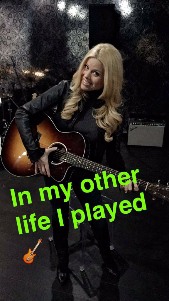 billboard's tweet photo. DYK: @MeganHilty is a master of the πΈ! π #6Snaps with Billboard on #Snapchat. https://t.co/yr2HIrPjVF