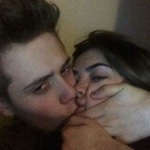 thedroppe's tweet photo. Você é o meu melhor momento, meu barulho, meu silêncio, é o meu melhor lugar https://t.co/xunJRPHWgB