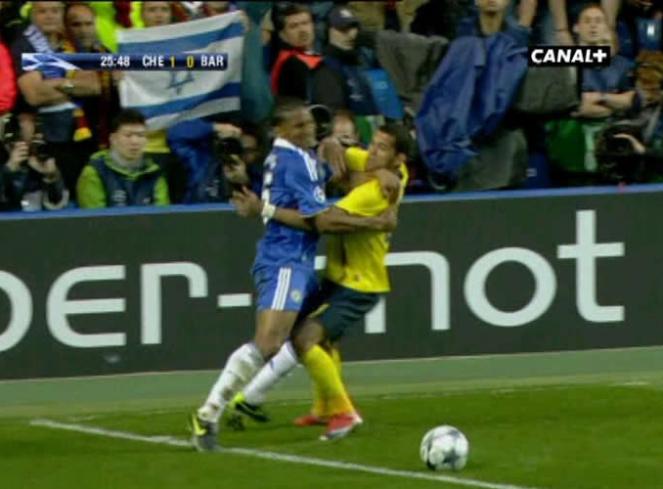 bluespaceCFC's tweet photo. تمر الأيام و يشربون من نفس كأس الظلم التي شربنا منها في 2009 .. #CFC https://t.co/klQ1H3Z5J4