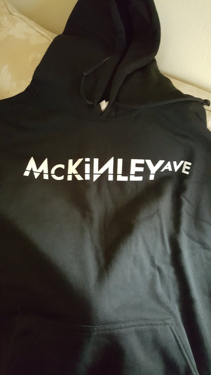 SorenBaker's tweet image. Thank you for the #McKinleyAve hoodie, @JentrySalvatore. #MadeHeadlines
