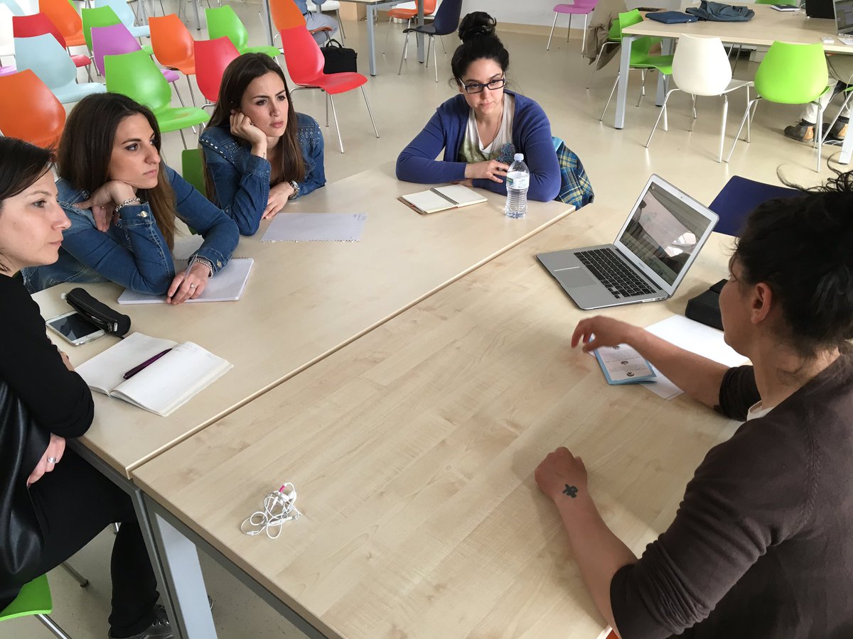 agneseh's tweet photo. Ed ecco il #madeforaday team, nato su Twitter grazie a @Erica_b0 poi riunito a @I3P_Torino #CIMEntiamoci https://t.co/JEYcx2inHp
