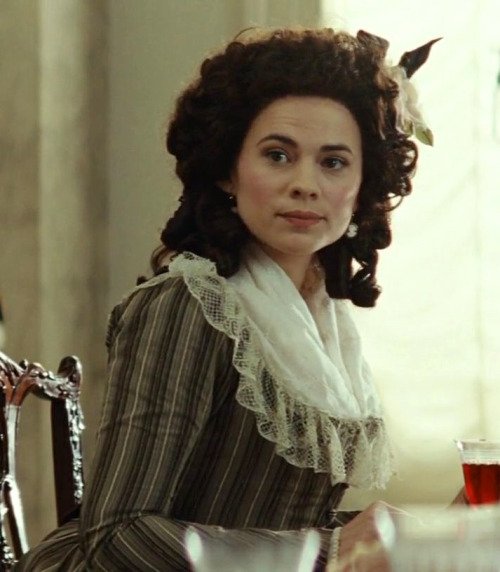Hayleyatwellfan's tweet photo. #HayleyAtwell as #BessFoster in #TheDuchess ππ π https://t.co/FiTvGbtMYD