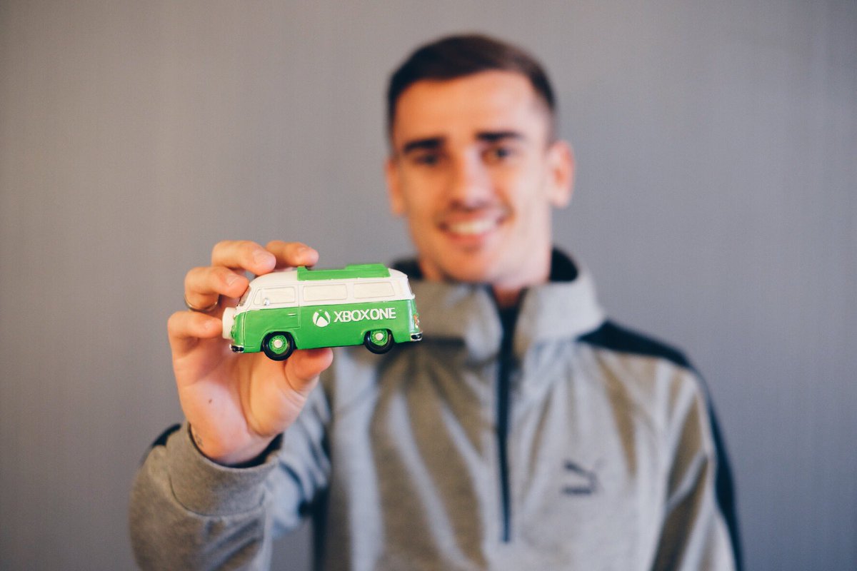 XboxFR's tweet photo. GG @AntoGriezmann!! Super perf #TeamXbox #XboxLovesYou #MiniCombi https://t.co/N89iqjUyKA