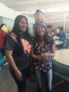 uicaz's tweet photo. Fun from @uicaz @PhxIndCenter #YLD2016 https://t.co/FC64aFVKQB