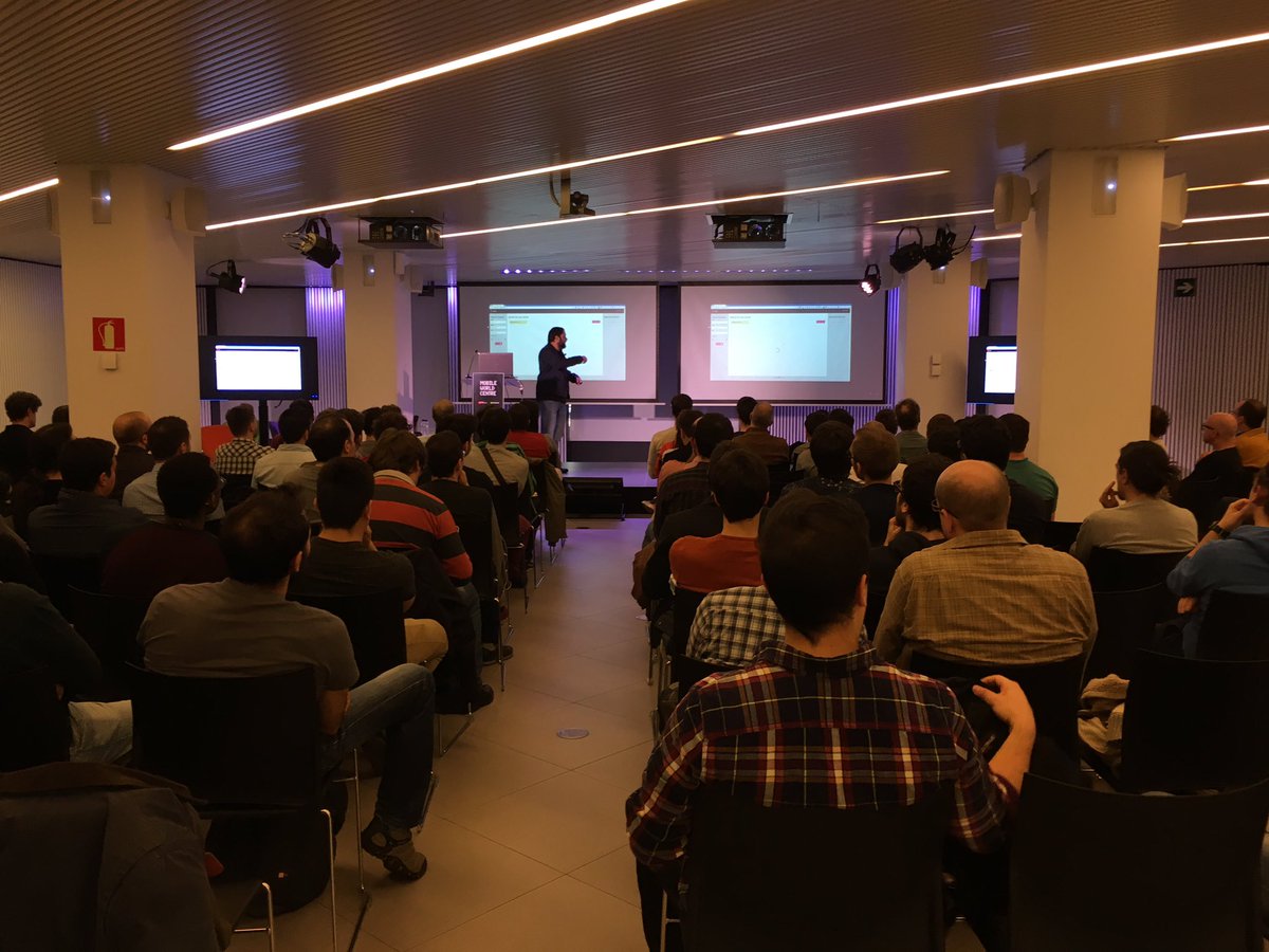 BcnJS's tweet image. Jorge @jvlucic starting off #BarcelonaJS with Advanced Redux @MW_Centre