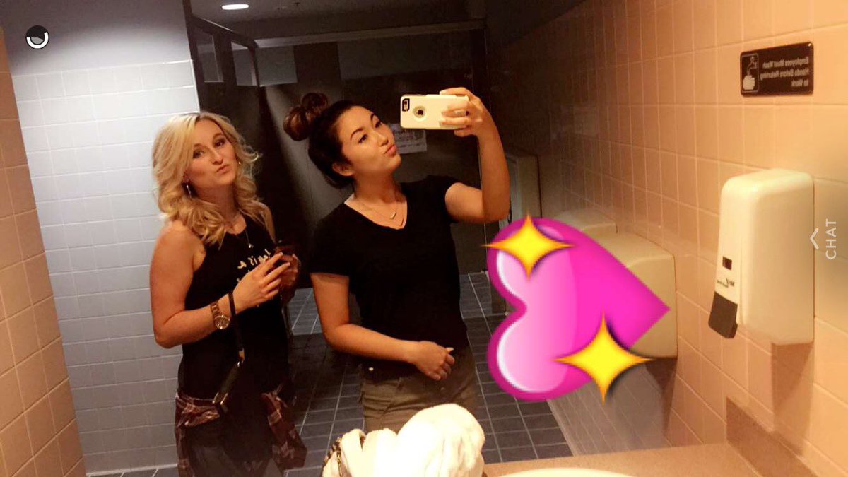 TiffanyBartgis_'s tweet photo. Yesterday was fun with @_ThatAsian_ ☺️ https://t.co/bblGlihd2C