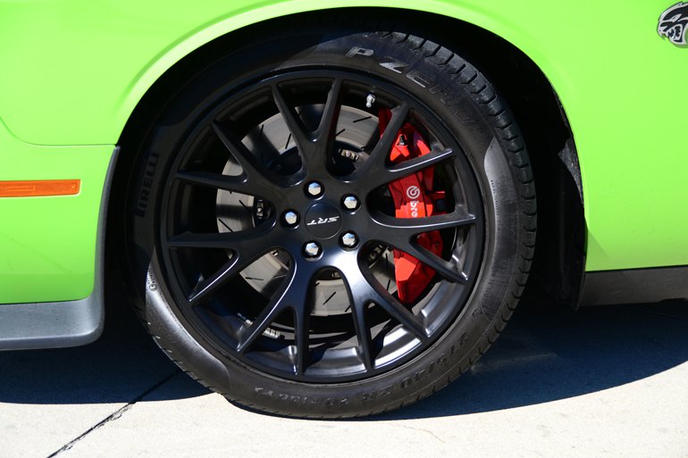 HellcatForum's tweet photo. Tire and Rim Association made some interesting notes on width range safety https://t.co/0jzT33uf6B #dodgeHellcat https://t.co/HeDiBpUAxL