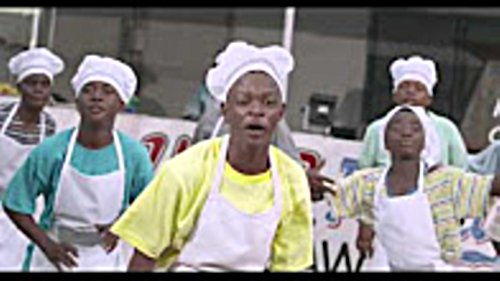 mawalkingRadio's tweet photo. New Video: Salamu TMK - #Mfuko (Official Music Video) https://t.co/u8pu7zOclK https://t.co/zD9nKSLx07
