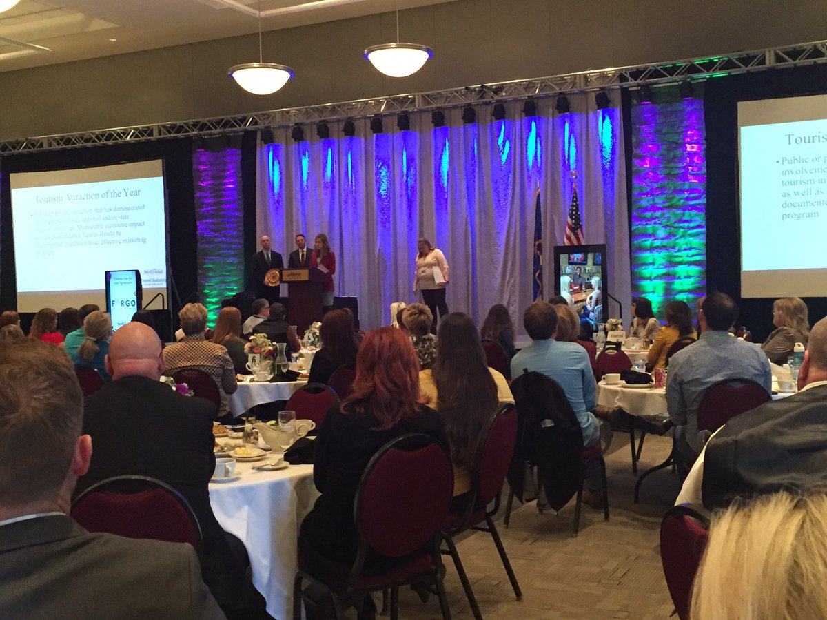 stephlandwehr's tweet photo. Wrapping up a fun and successful conference with an awards ceremony! #graNDtravel16 #NDTIC https://t.co/xh5dy2geWB