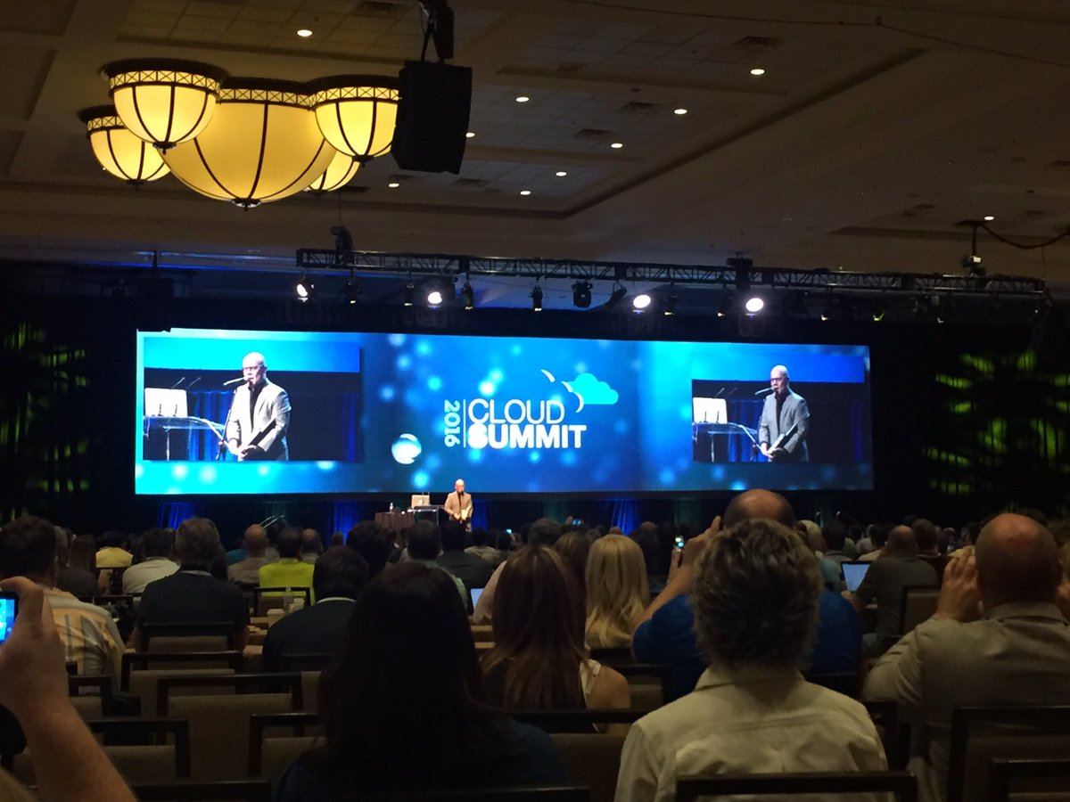 Dolby in the house #cs2016 #cloudsummit .... Great statements to bear in Mind #lns