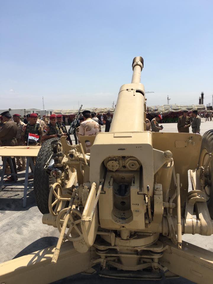 العراق : وزير الدفاع يفتتح معرض شهيد العلم العراقي لتأهيل العجلات و المعدات العسكرية Cf8Ir66WsAACsMt