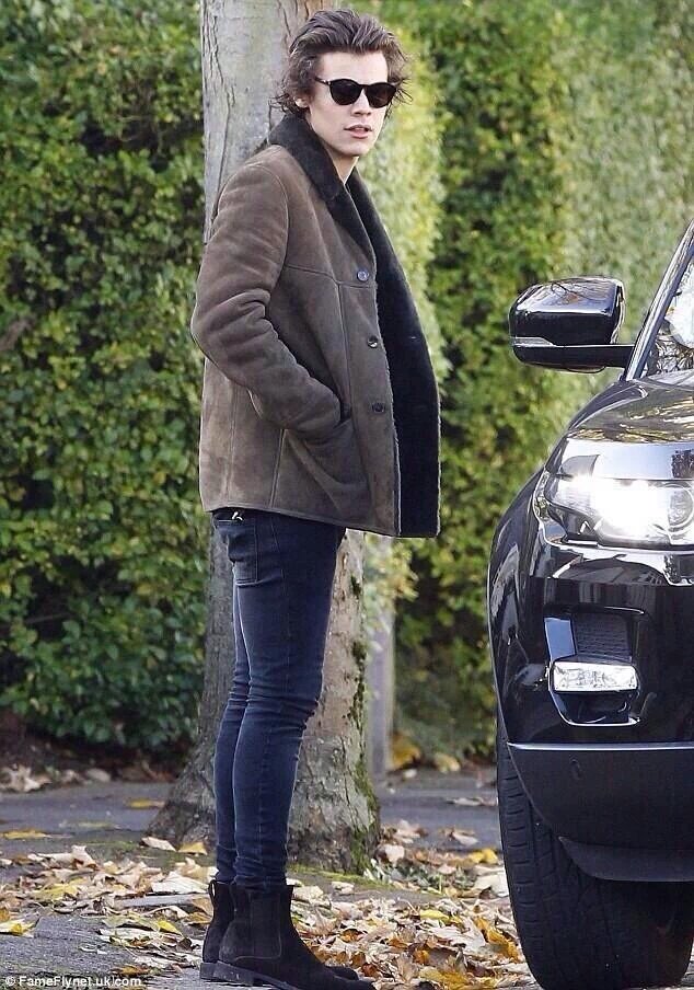 HarrynGlasses's tweet photo. https://t.co/mpESDC9D4n