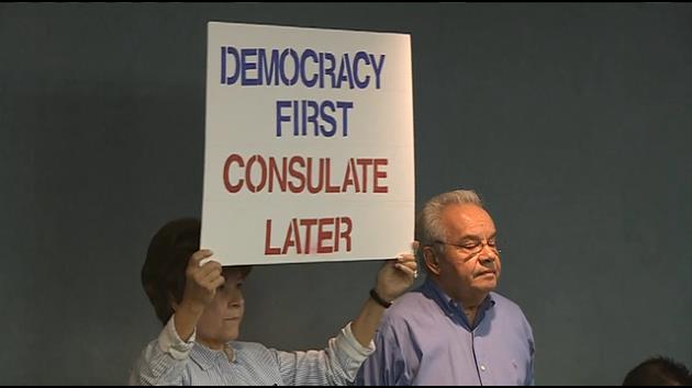 City commission votes against being open to a Cuban consulate in Miami Beach bit.ly/1T4pwyR
