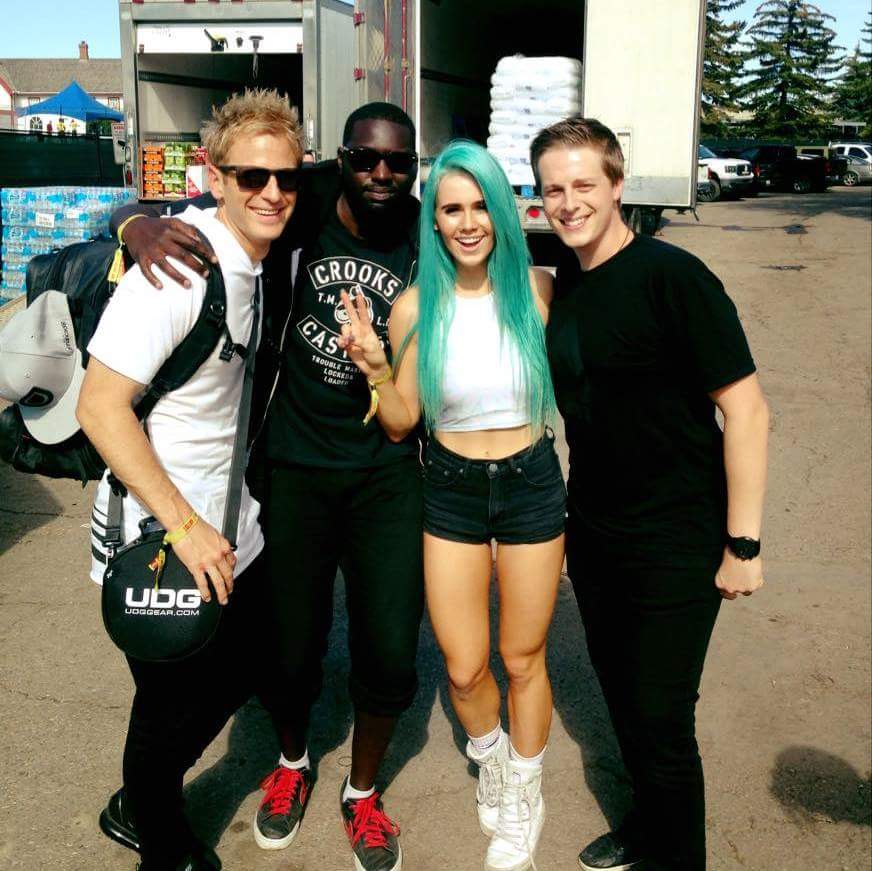 Richi_Rich_X's tweet photo. Notice the pattern. Pretty much called up @Tritonal and @djtigerlily to coordinate our outfits LOL. #CSMF2015 https://t.co/UnFgPRdEKJ