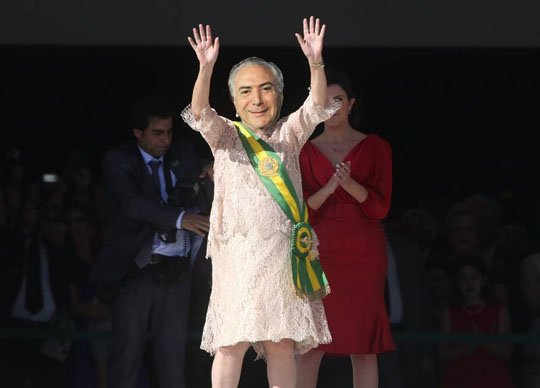 SantosJo's tweet photo. E agora José! https://t.co/XF1s17bOpt