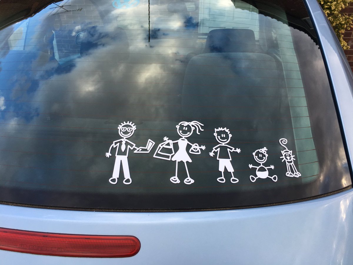 Ch2rleney's tweet photo. @LondonDecal recieved today... On my car tonight #family #vwbettle #loveit 👍 https://t.co/rShT134SXV