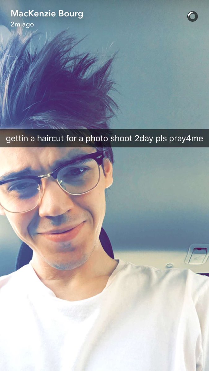 bbybourg's tweet photo. #pray4mac @mackenziebourg https://t.co/OkdrbBqxtf