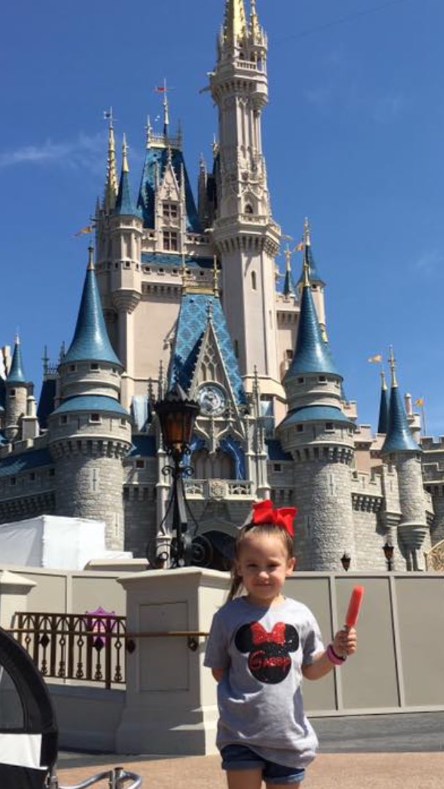 ucarla43's tweet photo. Vacation was just to awesome https://t.co/4gbl2maJ7h