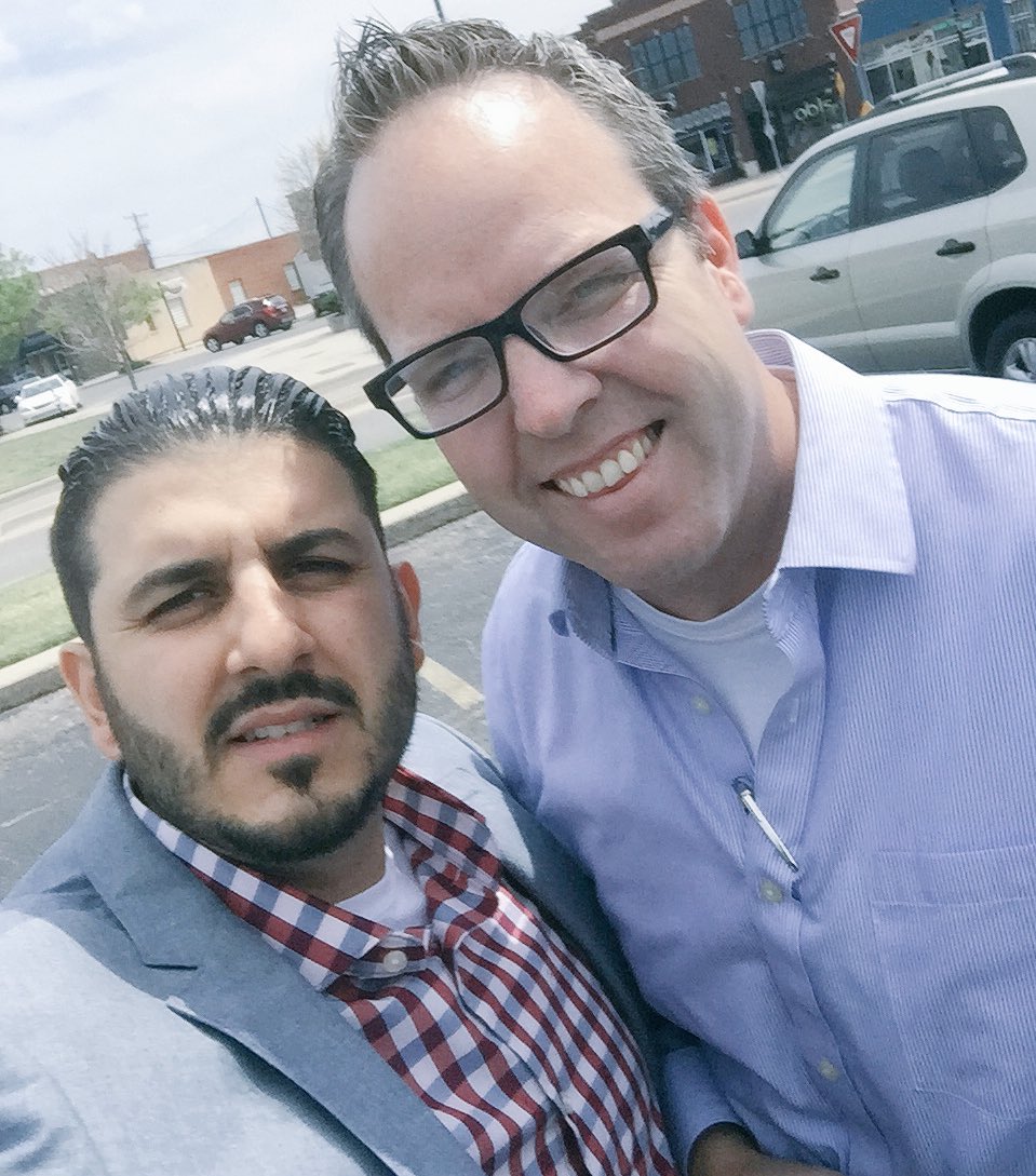 losdaworkoholic's tweet photo. Lunch w @JakeRamstack #ictentrepreneurs #5yndicate #ict #ilovewichita #sushi #ictboyz https://t.co/GJ7AZOIZud