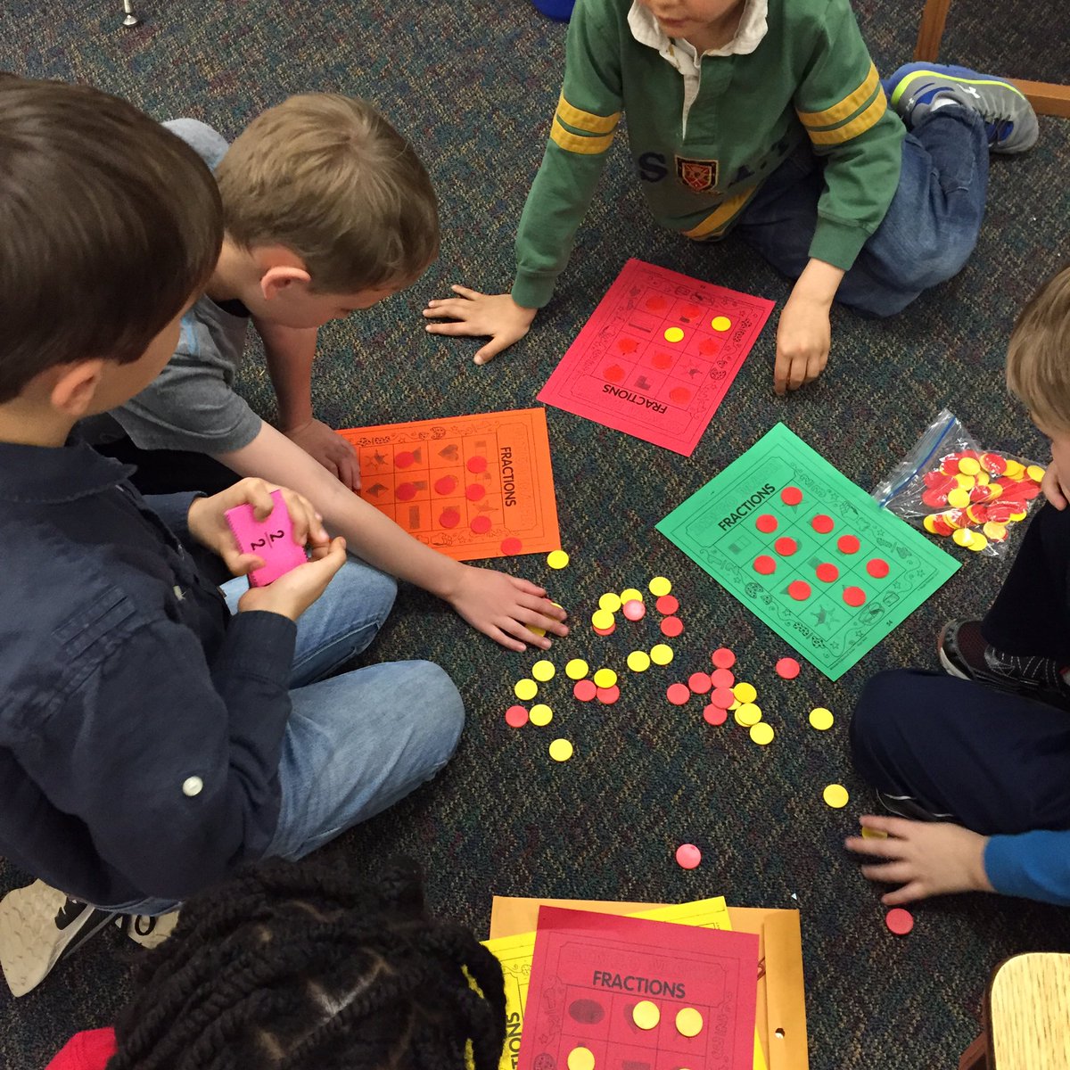 taytigersfirst's tweet photo. Math Zones = happy kids!
@APSMath @HaroldPell
#owensfirstgrade https://t.co/q3U9YiXudr