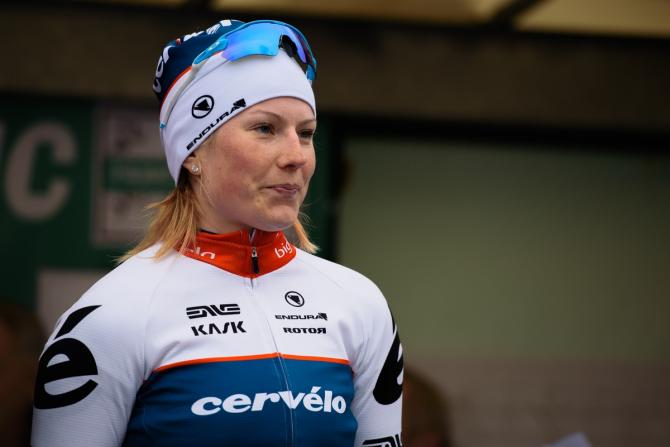 Cyclingnewsfeed's tweet photo. Lepisto wins prologue to kick off Euskal Emakumeen Bira https://t.co/qWHlEFLCrH https://t.co/YtE6gDICaI