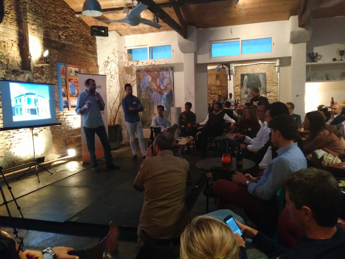 vlciconnect's tweet photo. Con @octopocket envia y recibe dinero en cualquier divisa enviando un whatsapp! #eventomolón #ComunidsdVITe #fintech https://t.co/p4c9ZiDB1L