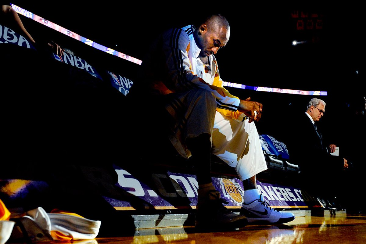 yamphoto's tweet photo. Wisdom: @WallySkalij & @rgaut999 featured in ESPN abt memorable iconic photos of #KobeBryant https://t.co/5FjhhZqTSV https://t.co/RoaMZQoICd