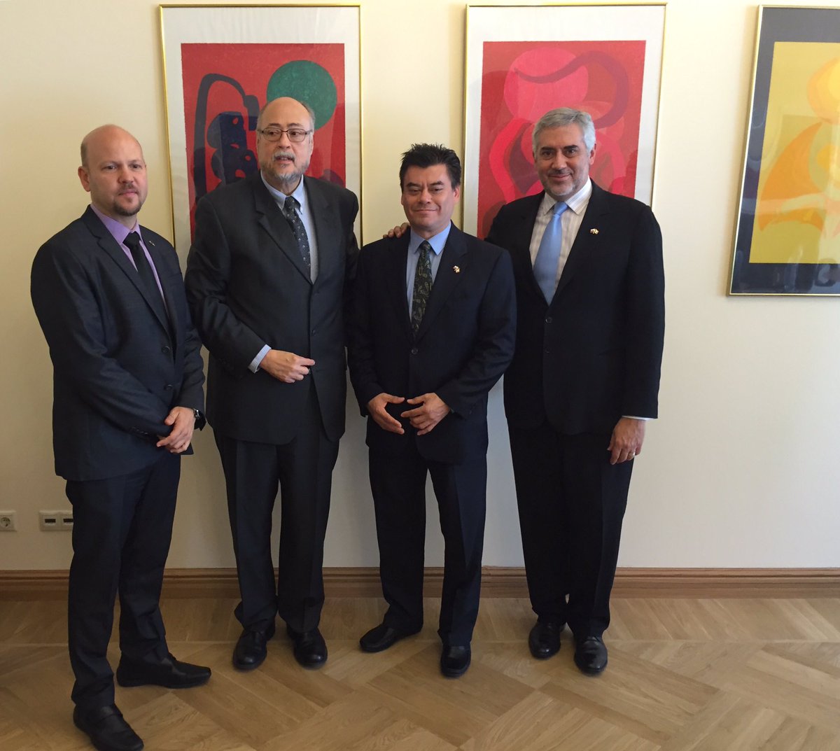 RubenBeltranG's tweet photo. En @EmbaMexRus c empresarios Mex d #Znova #GSAMéxico #CIAJ apoyaremos su ingreso al mercado ruso @AMEXCID @ProMexico https://t.co/q7cMB4sQrj