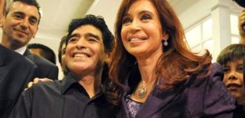bigbangnw's tweet photo. Maradona: "Hoy soy más cristinista y peronista que nunca"
https://t.co/3pwyNEXaDo https://t.co/hciiM1nMPa