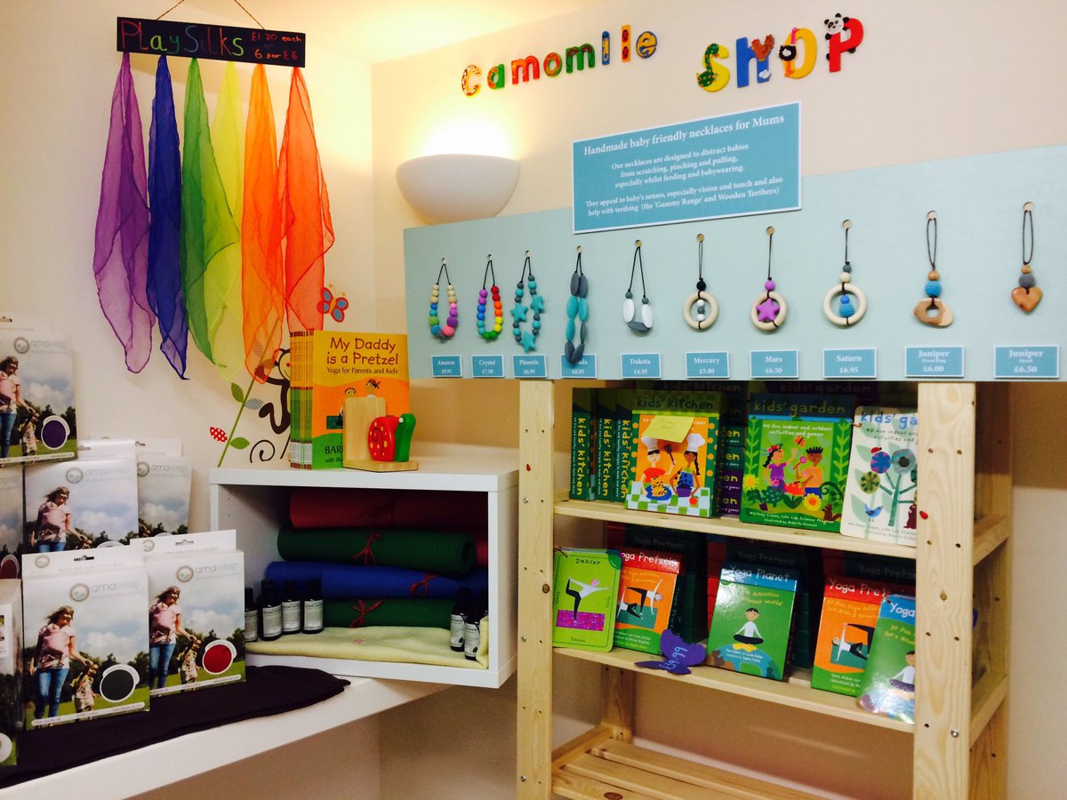 CamomileCafe's tweet photo. Come check out our little shop in the cafe! #Teethingjewlery #mummyaccesories #cafeshop #corsham #babyslings https://t.co/soc12kUL6d