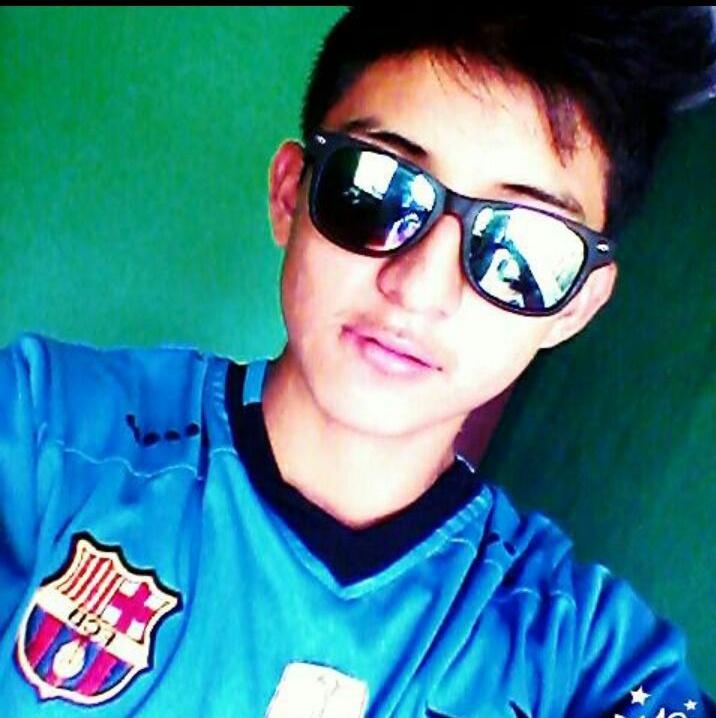harvinchay86's tweet photo. #LaCasaDelFut 
 Visca el barca  Hoy ganamos 
           Mas que un club 
                @ProtaGt  @Gaby_Asturias https://t.co/WMTFcWwKx2
