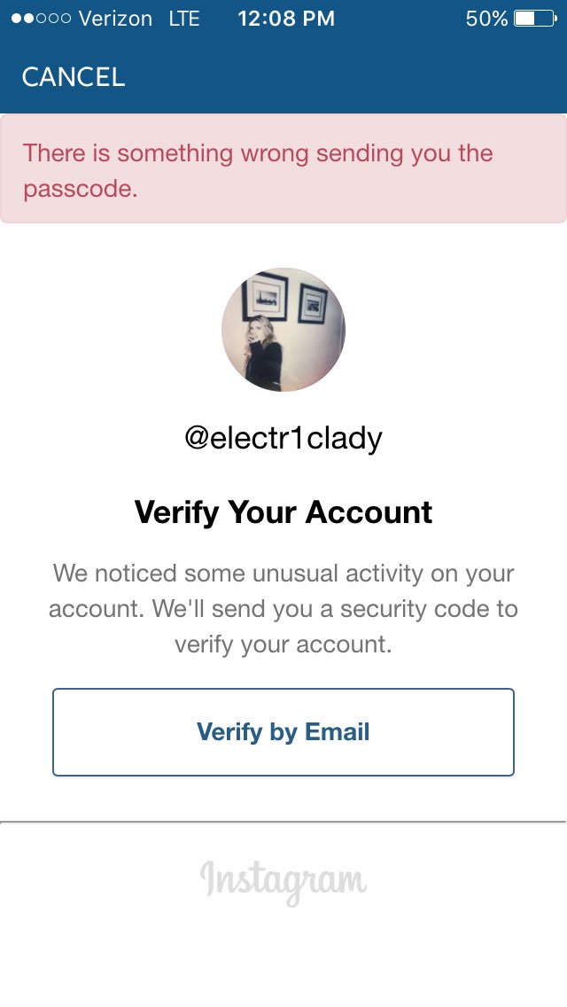 Laurenfarrrrell's tweet image. Please help @Instagram @instagramhelp im entering the correct code but it won&apos;t let me log in