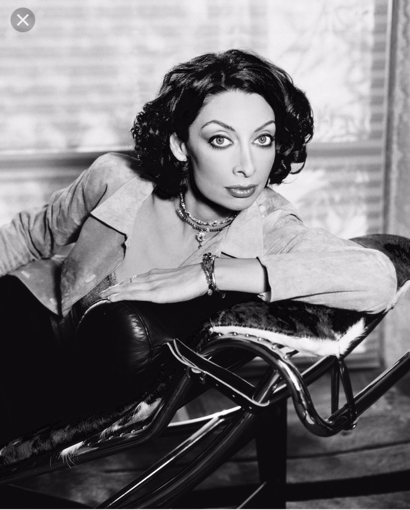 BenMank77's tweet photo. If @Illeanarama is my sister, then so is Marie Windsor. @TCM https://t.co/sskZwdA9BU