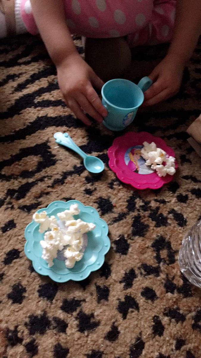 foshaedavis's tweet photo. Kettle corn popcorn and Tangled this evening👍🏻 https://t.co/MJg45MzyEl