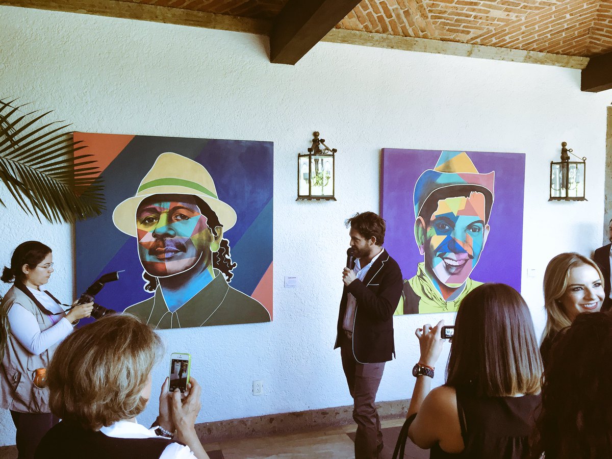 Steph__oc's tweet photo. Padrísima la exposición de #TalentoconCausa Casa Jalisco "Rostros Color de México" con @solteroarte https://t.co/NnorpFHqvN