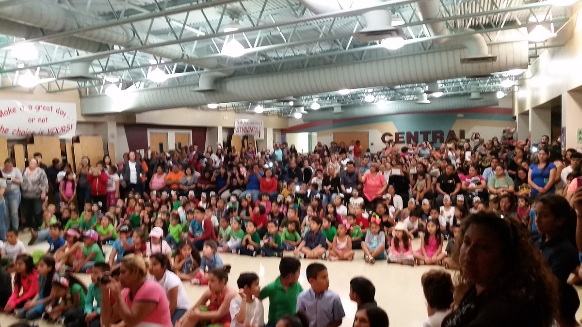 fulcherdee's tweet photo. Packin' the house for Central's PreK -2nd  Sing for Spring performance!@CentralCFB #Central is Awesome https://t.co/adK3jnucmA