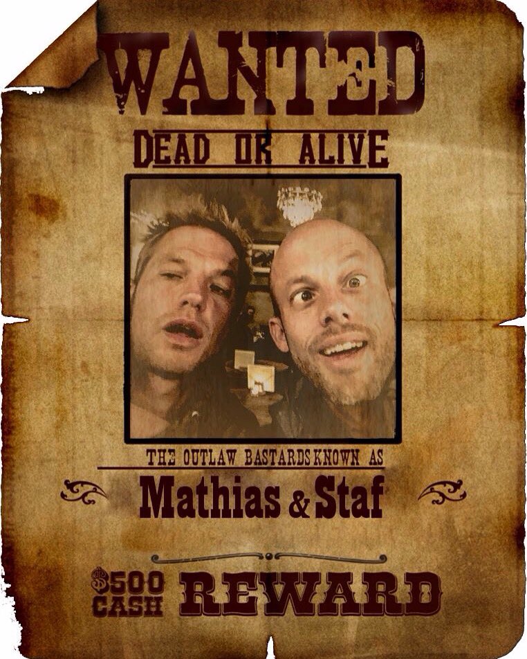 VTM's tweet image. Opgelet: deze twee broers zijn nog steeds op de vlucht! #hollywoodintecht