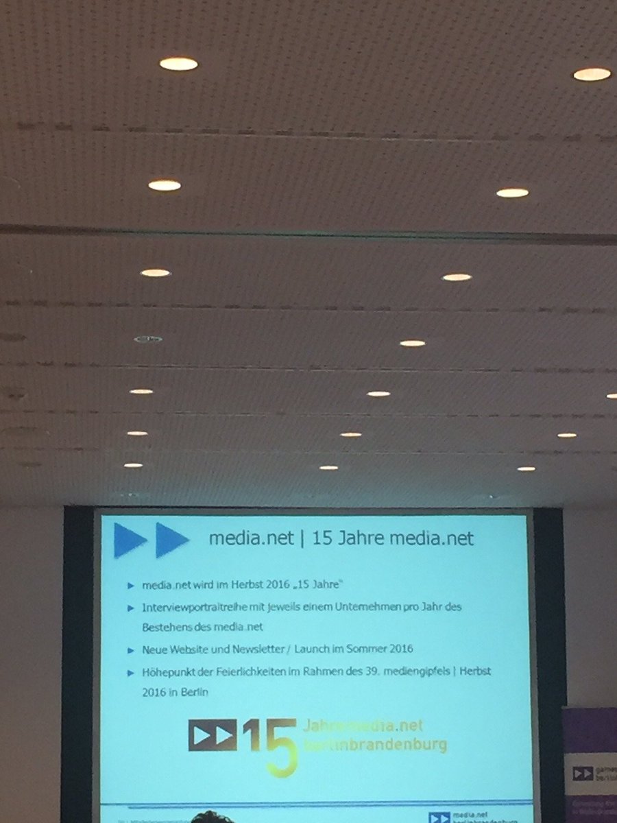 naviloapps's tweet photo. @medianetbb: Buffet-Catering from #Mariott Hotel, #DWomen, Medianet 15 Jahre #Jubiläum #Navilo #Berlin https://t.co/BiXeKxawyW