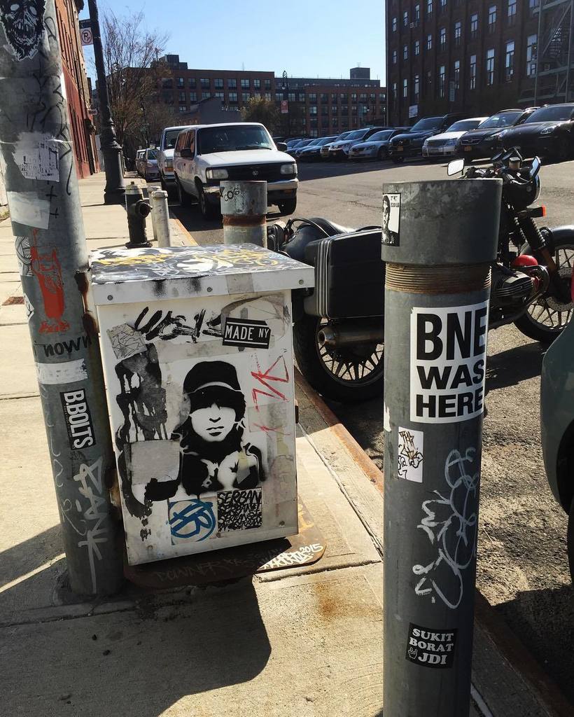 BrujaMaracc's tweet photo. Ratchi &amp; others in Brooklyn  #ratchi #ratchinyc #sticker #stickers #stickerart #stickertags #slaps #streetart #nycs… https://t.co/1Bkoo8OYpP