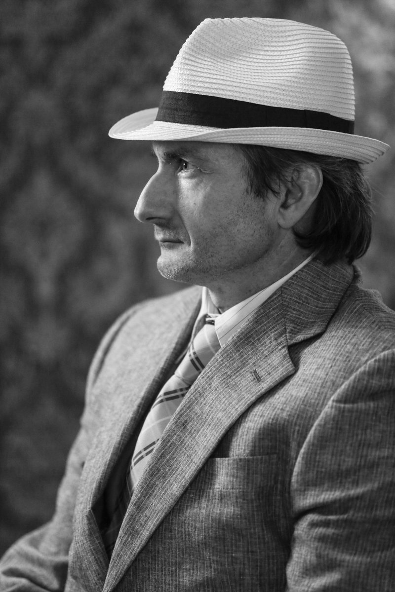 elprincipal2014's tweet photo. Nadie sabe más de Hª del teatro que nuestro Jan en EX Fernando Rebanal. Te lo cuenta mañana a las 19 h en @parlacan. https://t.co/1FAbcHcbzA