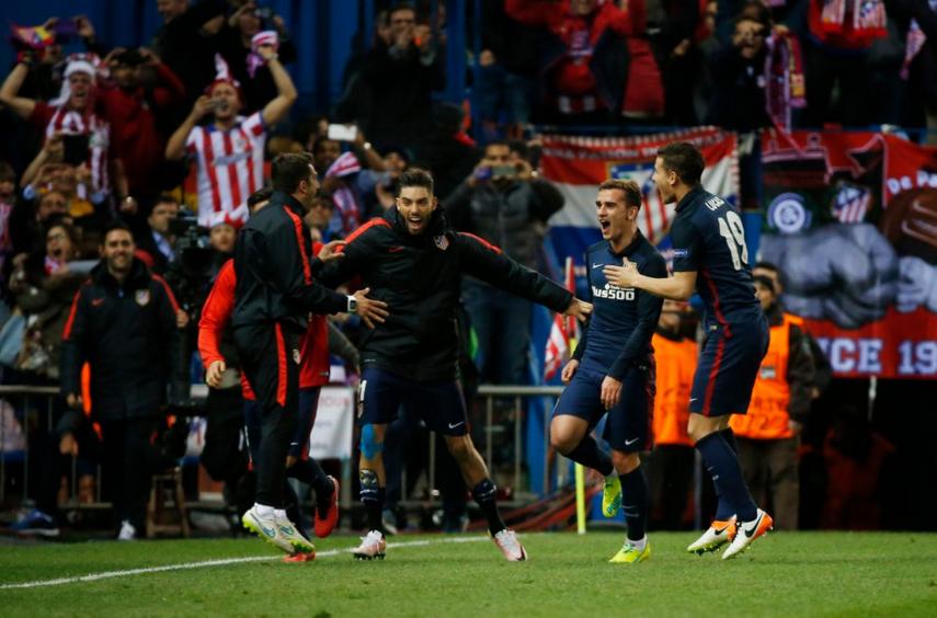 laaficion's tweet photo. NOTA: @FCBarcelona_es cae en el Calderón y es eliminado de la #ChampionsLeague https://t.co/XhwYMRG7Vf https://t.co/nsD5iKyh0O