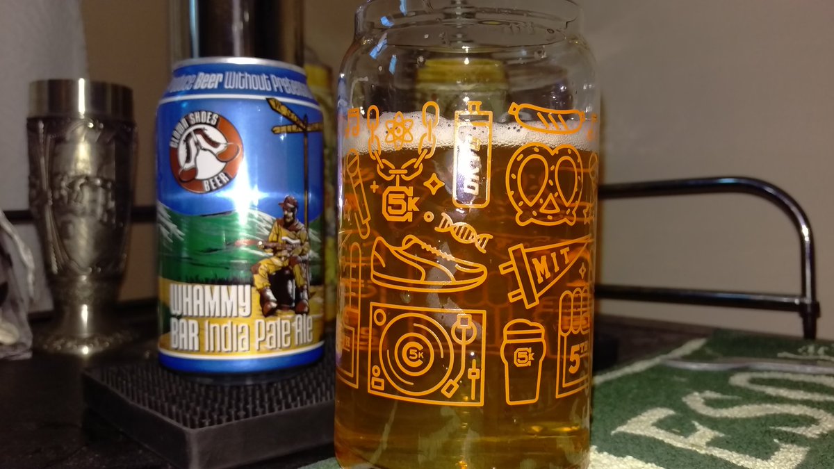 MAbdbeer's tweet photo. How is you post work brew? @clownshoesbeer Whammy Bar is really tasty. #postworkdrink https://t.co/i3pY0QfESe