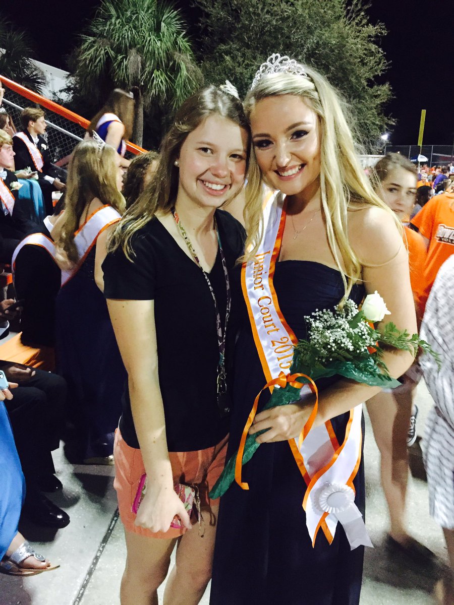 sophmariebrown's tweet photo. HAPPY BDAY to my yoga-lovin' bestie #hotnut #notstrils #math @kaitlyncullen_ https://t.co/cdJDbv2cJm