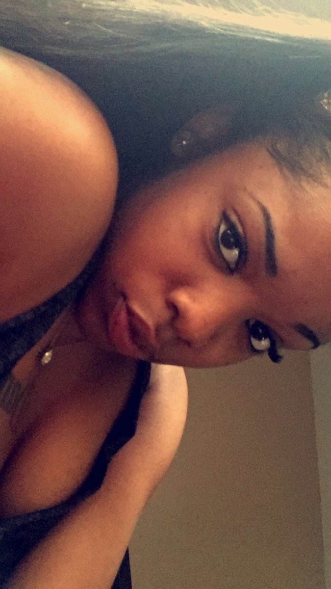 ReddDiamondLaFl's tweet photo. WCW Babe Is Everything😍💗 @ImxCookieO_O https://t.co/fFaZqn8gla