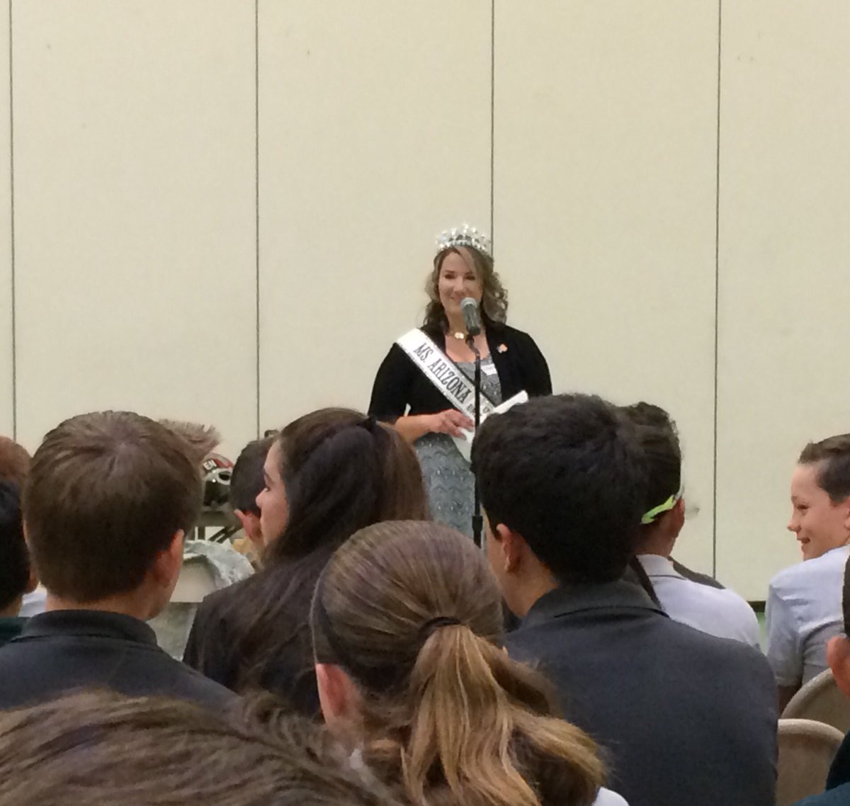 Mainers85's tweet photo. I was the #keynote #speaker at #CareerDay! #MsArizona @USUniversal #DareDreamBelieve @GoAirGuard @servedlikeagirl https://t.co/WCz561KCI0