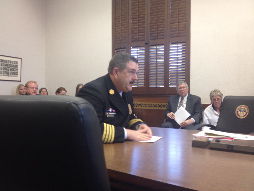 KelliFtweets's tweet image. Talking "public safety" why this late bill?   No on SB 183 #coleg #copolitics