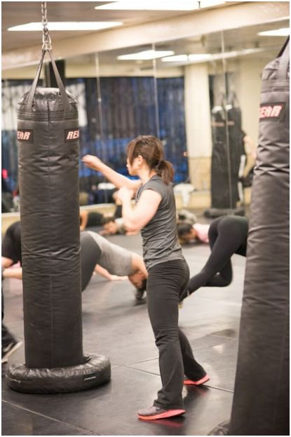 kickassSF's tweet image. Lisa trains hard  she knows how to attack an attacker&amp;amp;defend herself Tweet one Krav Maga technique you’re  learning.