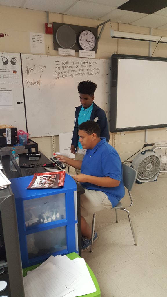 Williamsmadmath's tweet image. Collaborative math practice in IM1. Practice then repeat... #mathteamwork @jamesba15310814 @terriha63157732