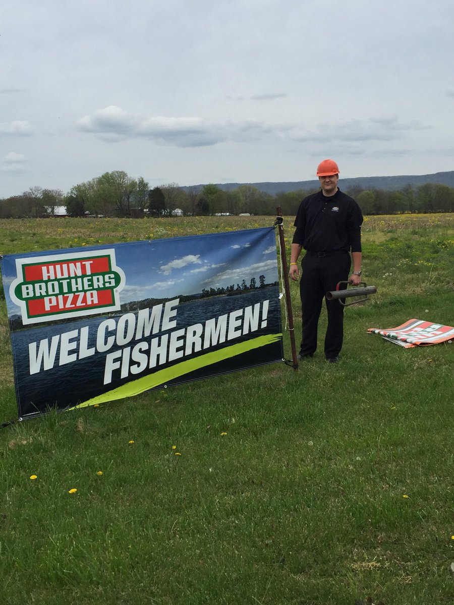 jimcberry's tweet photo. @TBHCDelivers New AM Trevor Hummer changes his first banner for South Nashville! https://t.co/19XCABef9s